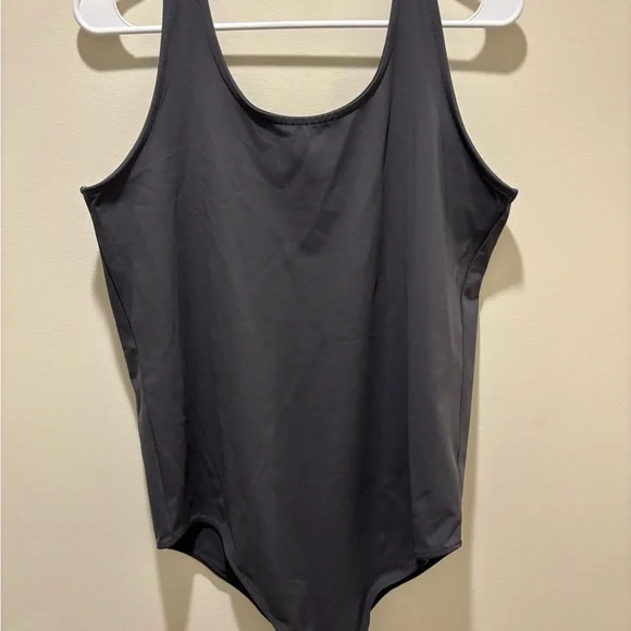 Torrid Sculpting Knit‎ Double Scoop Bodysuit Grey Sz 1X - Picture 10 of 10